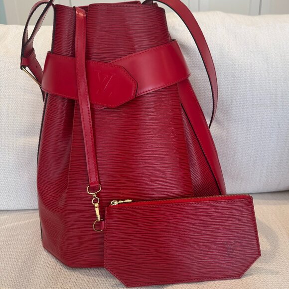 Vintage Louis Vuitton Sac d’Épaule GM in Red Épi Leather - Excellent Condition - Picture 2 of 16